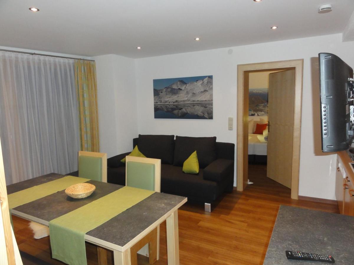 Appartement Haus Raetia à Serfaus Chambre photo