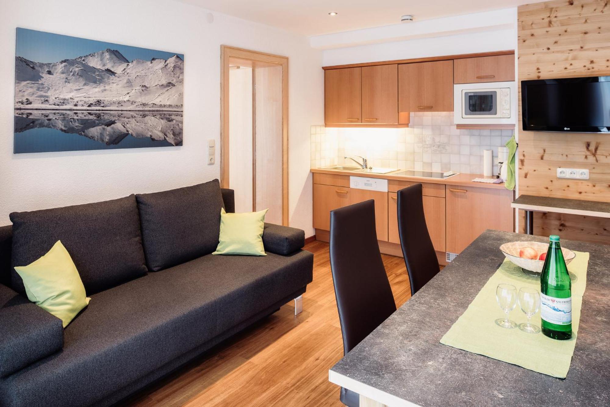 Appartement Haus Raetia à Serfaus Extérieur photo